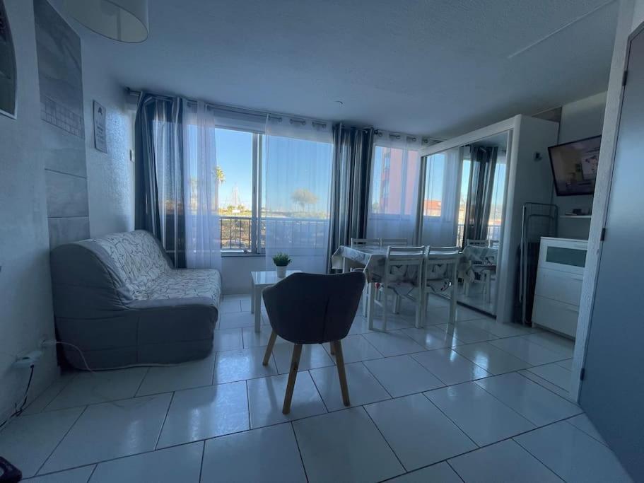 Superbe Appartement 6 Personnes Avec Piscine Secteur Richelieu, A 400M De La Plage Et A 650M Du Centre Port Agde Exterior foto